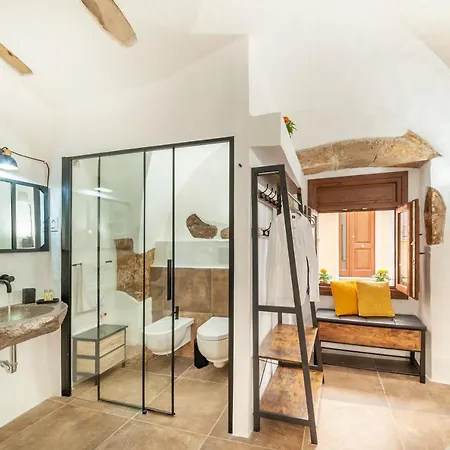 アパート Romantic Loft With Jacuzzi In The Castle *